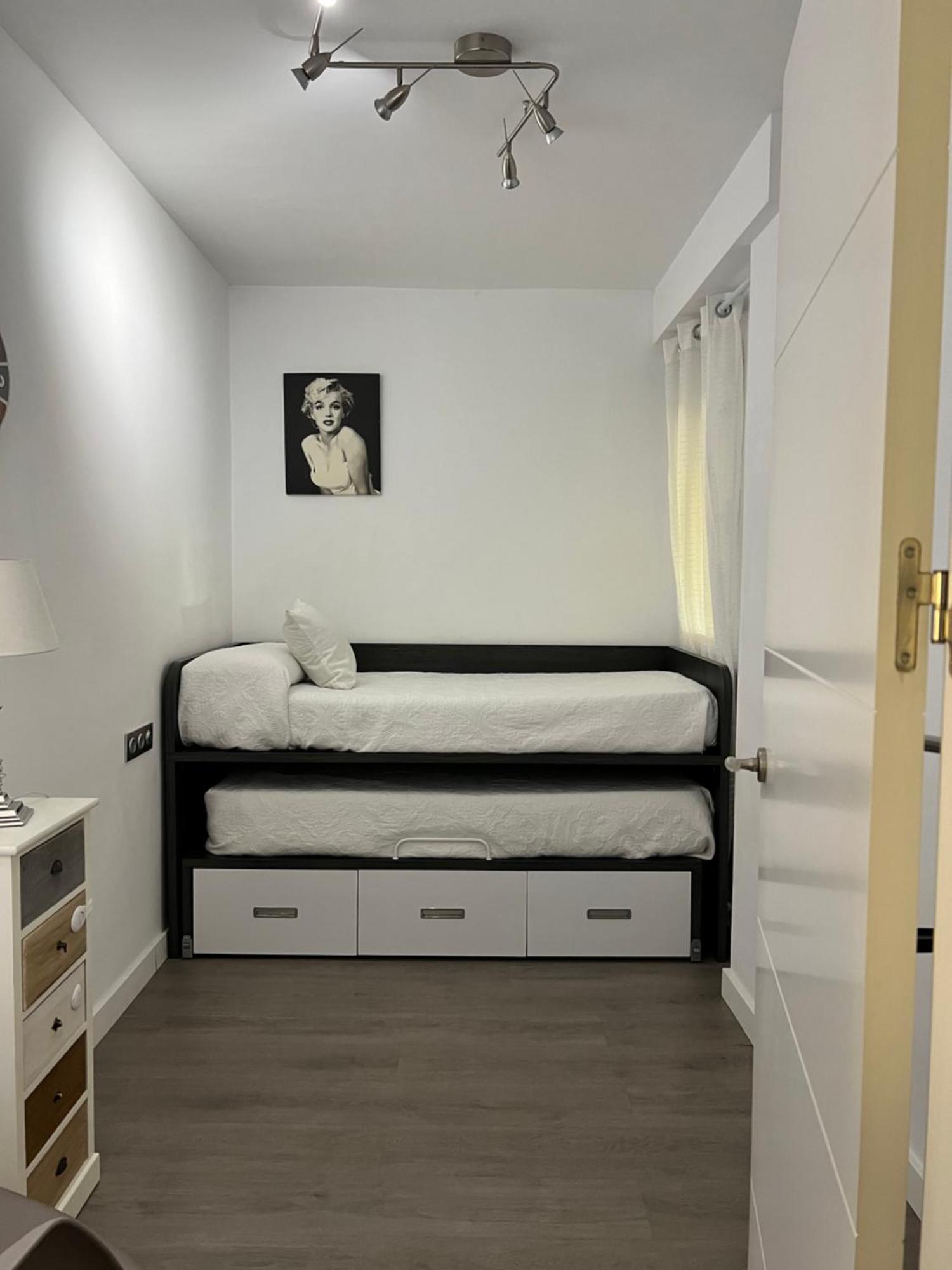 Nuevo!! Apartamento Lujo&Confort. Parking Sevilla Eksteriør bilde